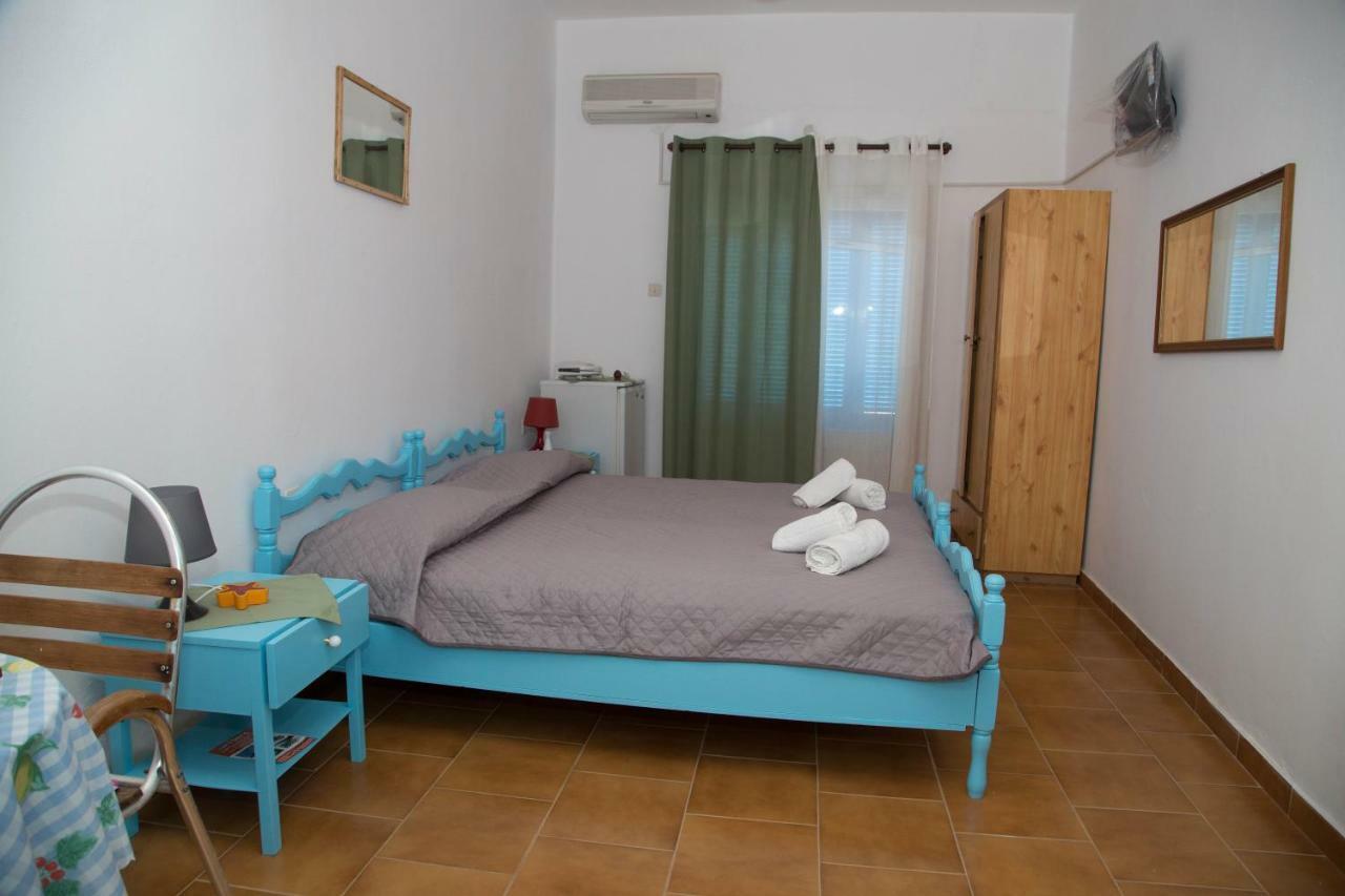 Tony'S Rooms Alinda  Dış mekan fotoğraf